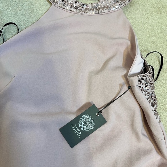 Vince Camuto Rose Colored Sequin Halter Column Gown NWT Size 14 - Picture 9 of 11